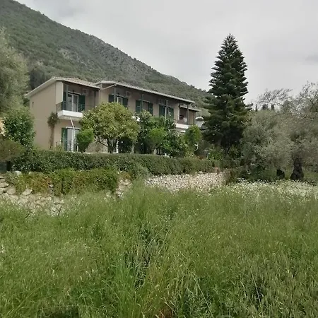 Alexia Apartament *